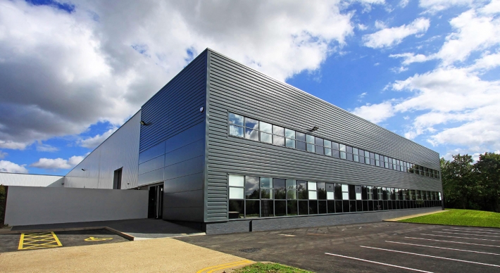 Major industrial warehouse letting